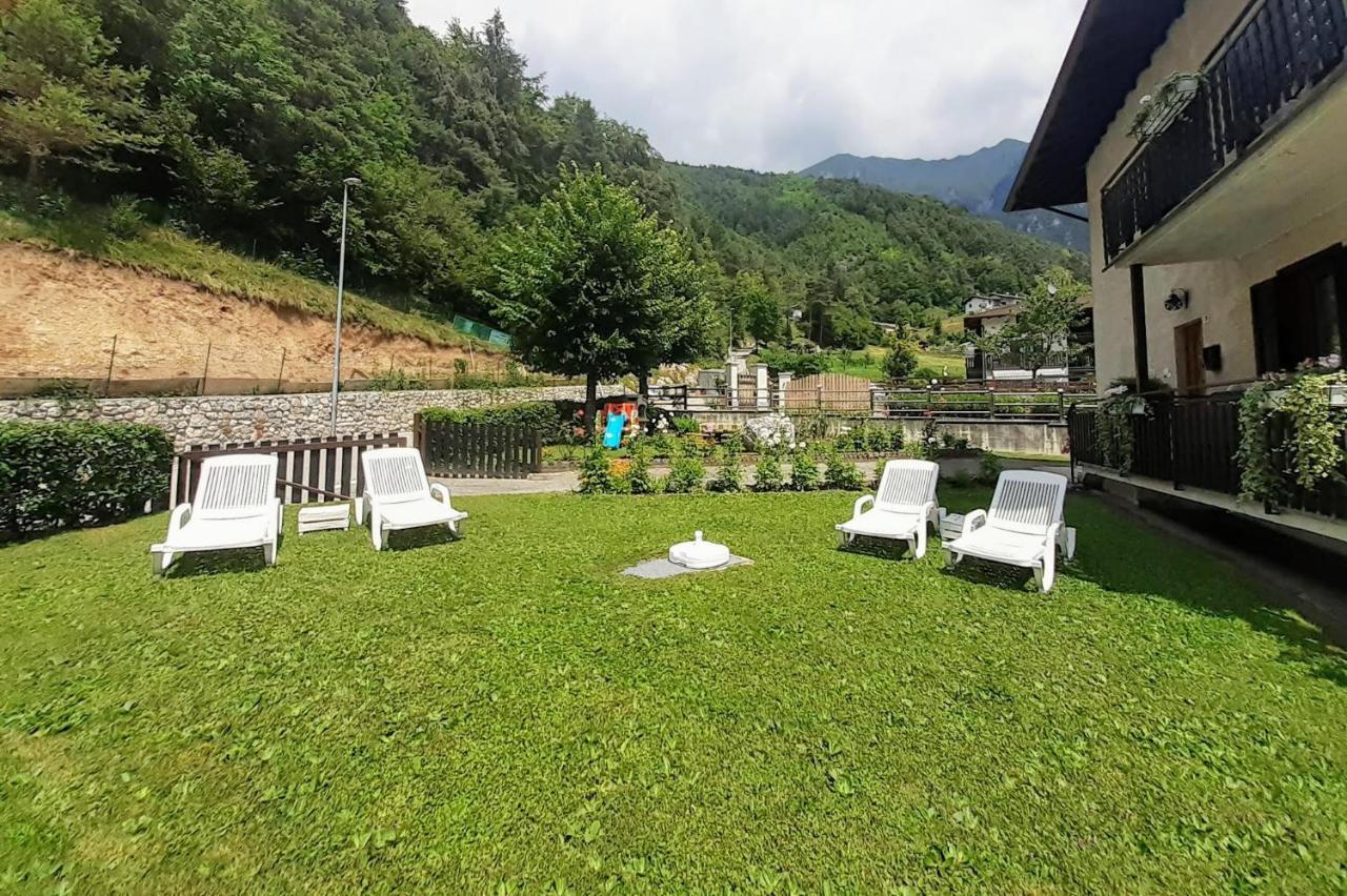Ferienwohnung Ca' Albano Mezzolago Exterior foto